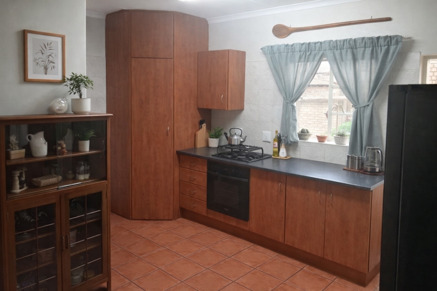 3 Bedroom Property for Sale in Waterval East North West